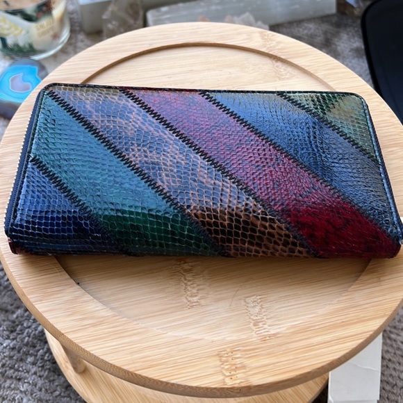 TORY BURCH multi colored Snakeskin Wallet - Picture 9 of 9